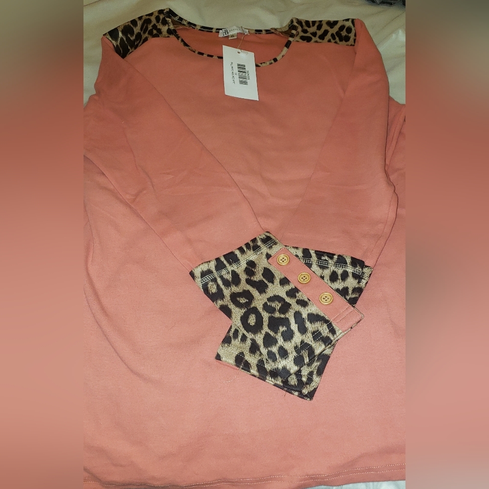 Long sleeve shirt